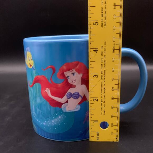 NEW Disney The Little Mermaid Musical Mug Plays “Under The Sea” Coffee Tea Cup - Picture 12 of 16